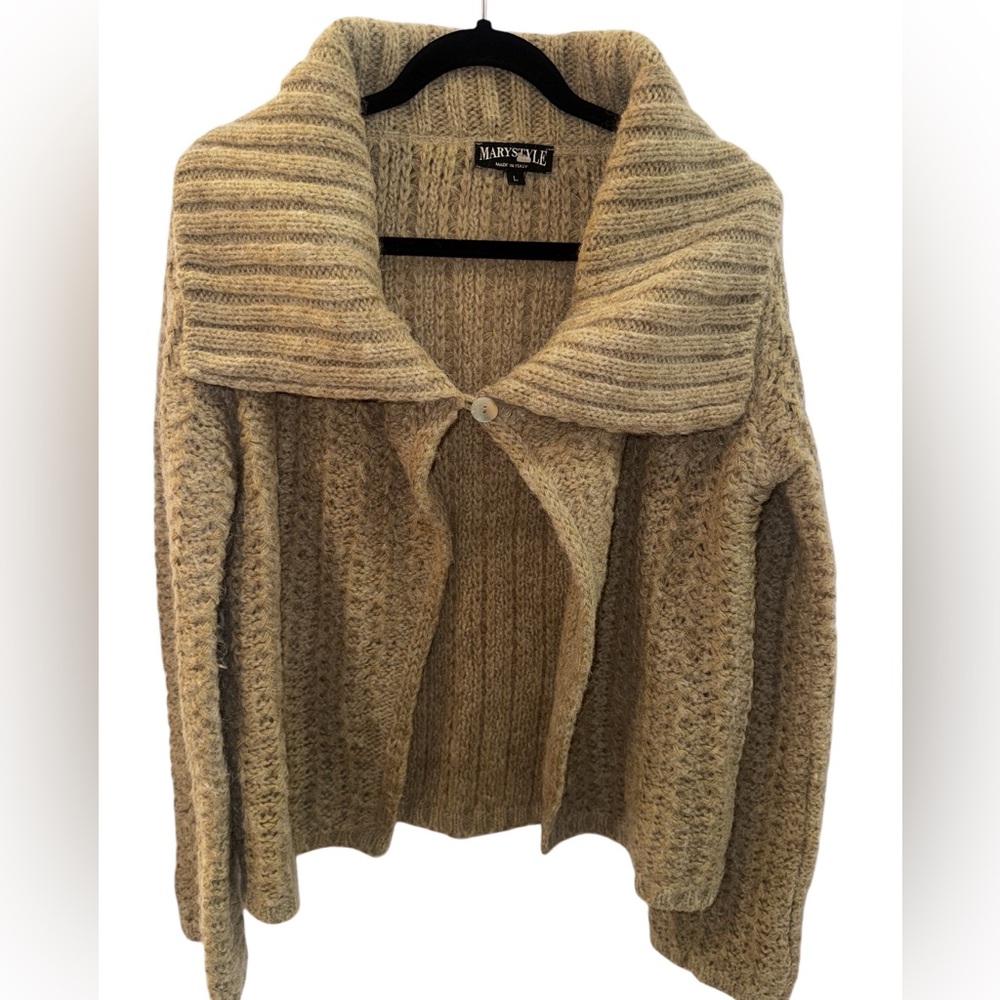 Marystyle made in Italy Women's Tan Wool blend Button-Front CardiganSweater